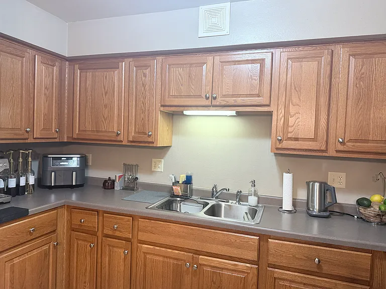 8208 W Oklahoma Ave — Photo 7