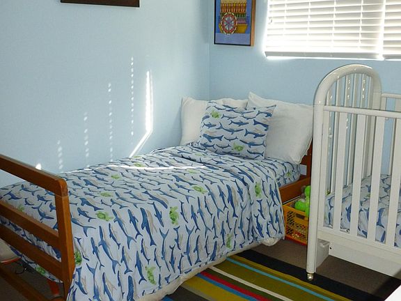 5th image of 2234 Virginia Ave APT 1