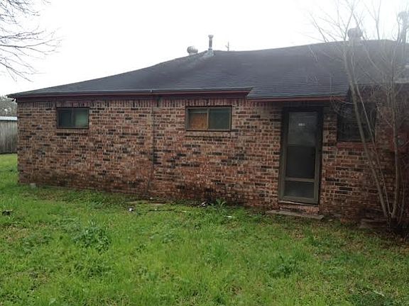 2nd image of 9429 Ashville Dr