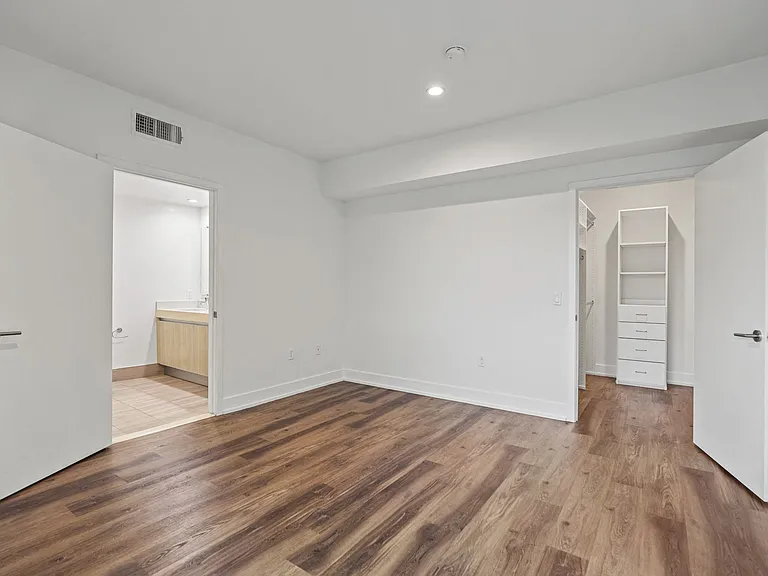 Bedroom with Large-Size Walk-In Closet