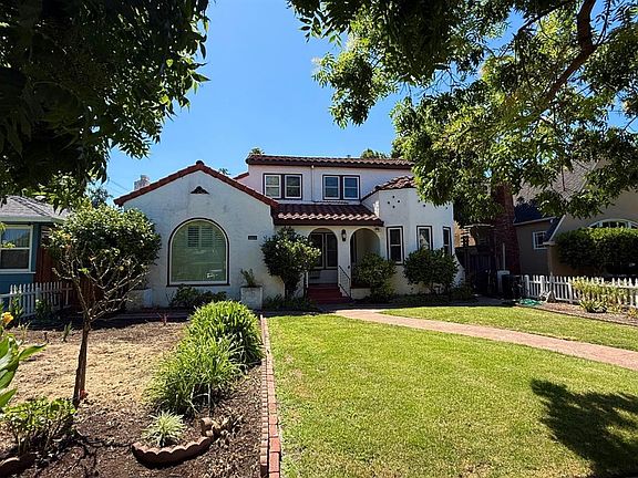 2nd image of 1824 Austin Way