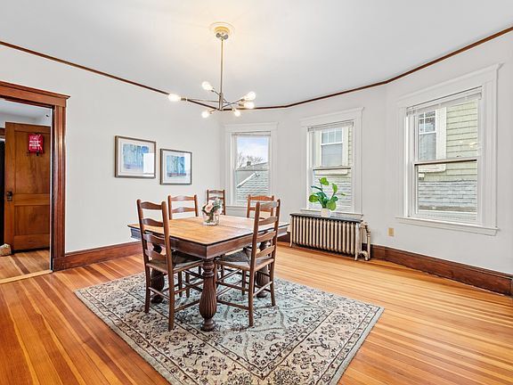 3rd image of 1754 Columbia Rd #3