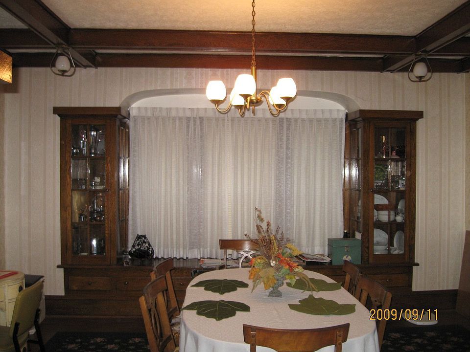 2nd image of 242 Bellflower Ave NW