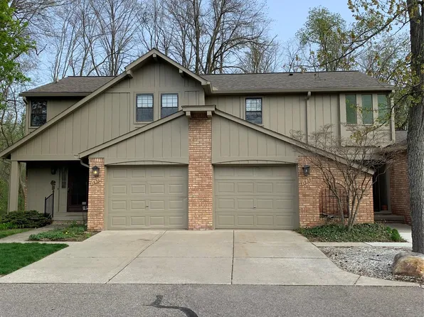 1830 Streamedge Ct #27 & 28, Rochester, MI 48309