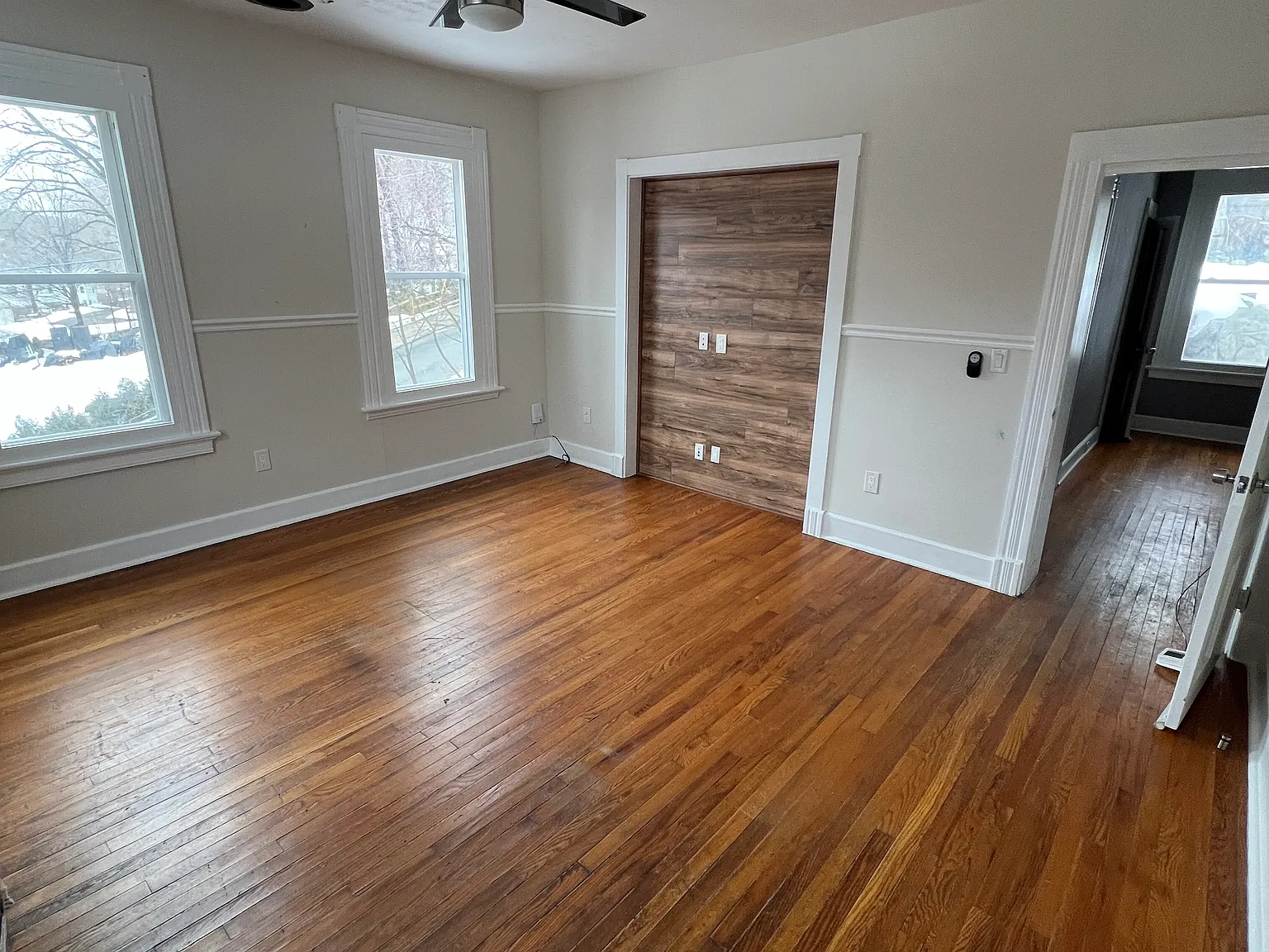 3 bed, $1,400 — Photo 3