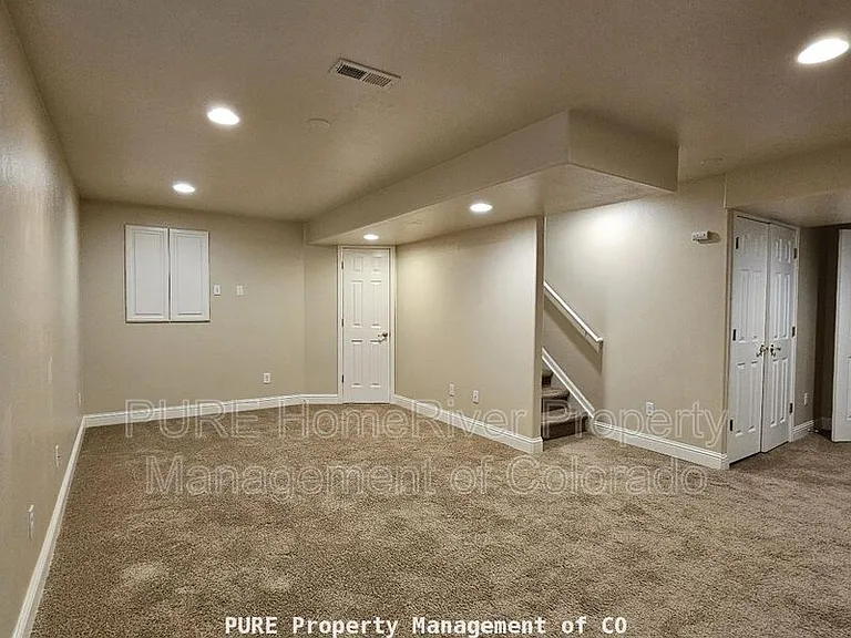 9394 Cove Creek Dr — Photo 22