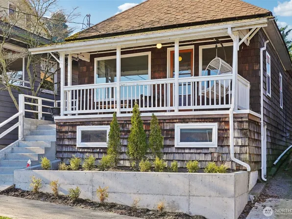 1113 33rd Avenue S, Seattle, WA 98144