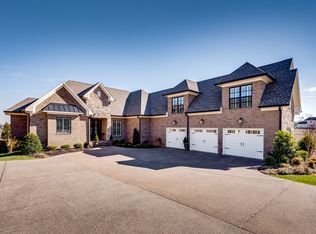 1619 Foxland Blvd, Gallatin, TN 37066