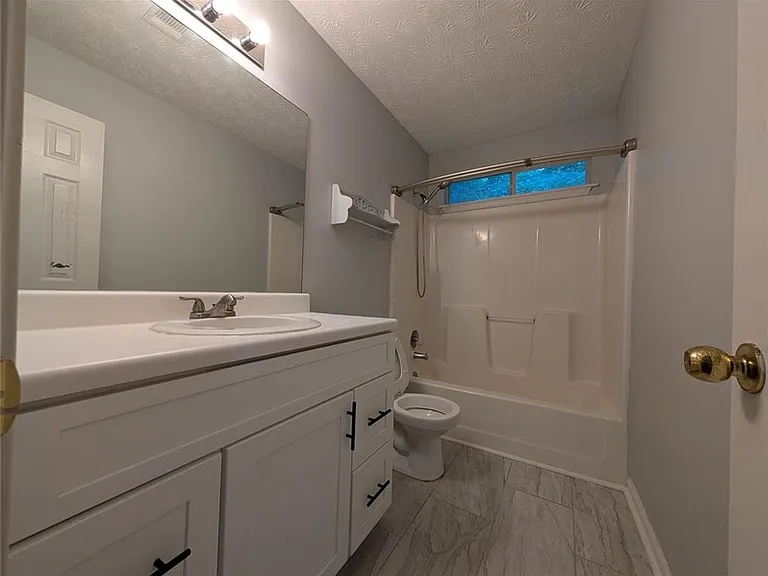 3004 Dogwood Ln — Photo 11