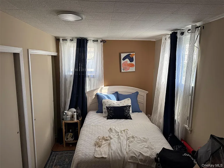 28 Tunis Ave #2 — Photo 7