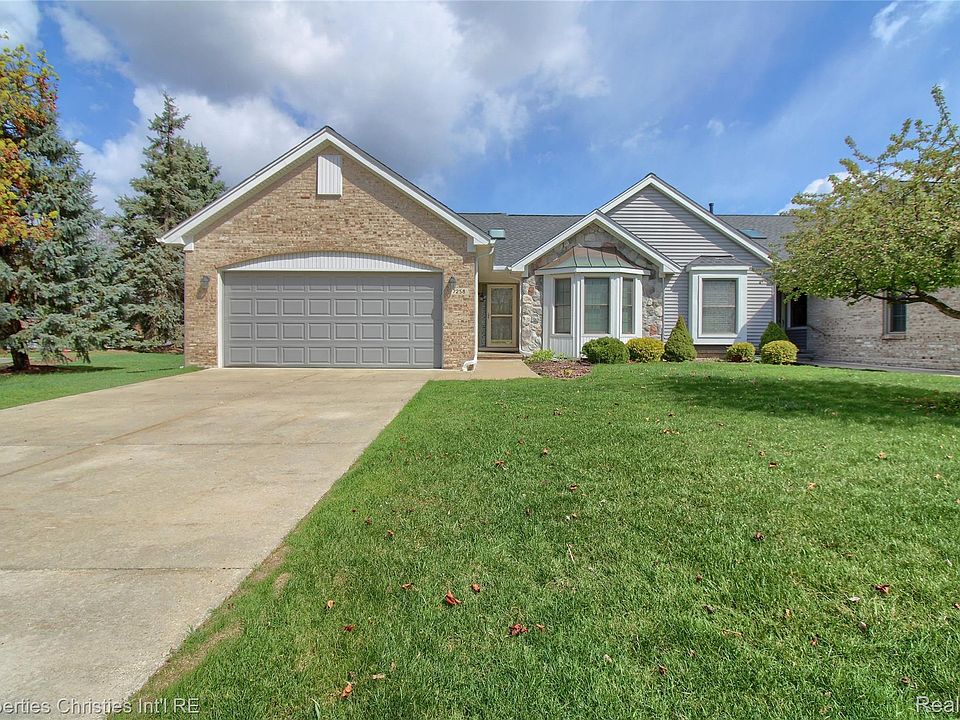 1st image of 7258 Green Meadow Ln