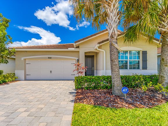 2nd image of 7681 SW Harbor Cove Drive