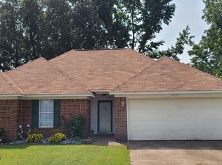 10767 Ridgefield Dr, Olive Branch, MS 38654