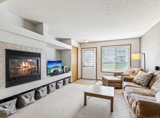 2339 Cascade Dr, Shakopee, MN 55379