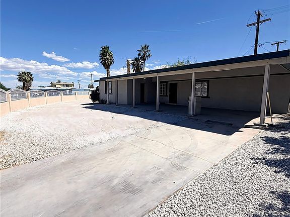 4th image of 1355 Laguna Ave