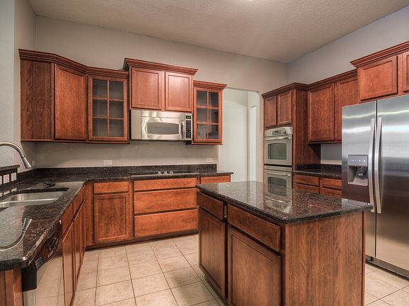 4th image of 16380 Bamboo Bluff Ct