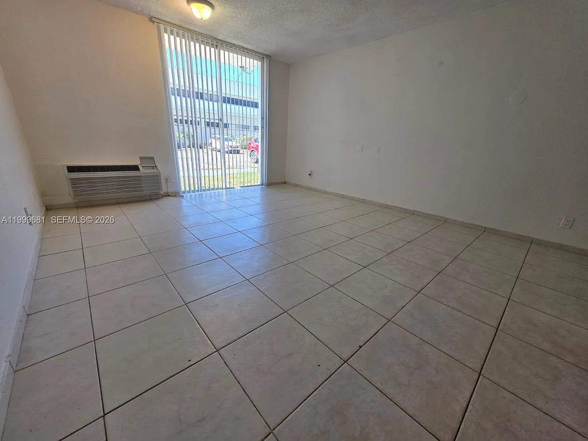 Building Photo - 16450 NW 2nd Ave #101