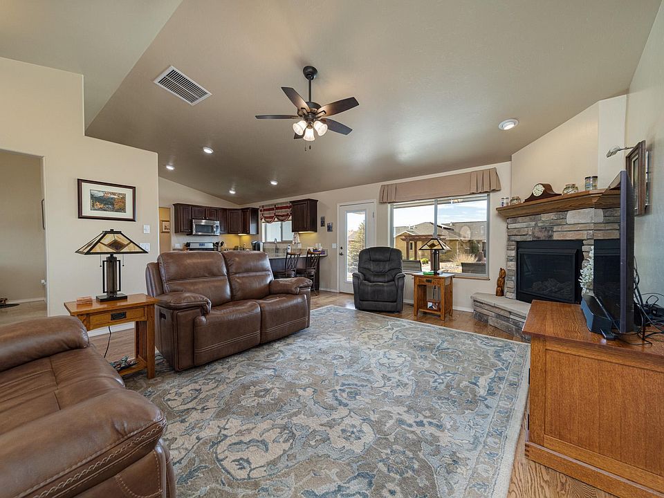 1323 Peppertree Dr, Montrose, CO 81401 | Zillow