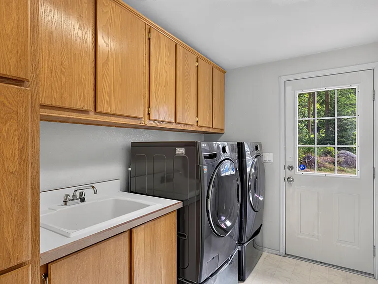 140 Flaming Meadow Ln — Photo 17