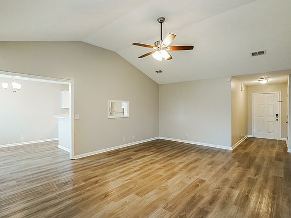 3rd image of 3102 Donard Ct