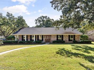 7315 Smithfield Rd, Mobile, AL 36695