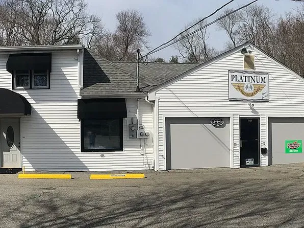 145R W Main St, Norton, MA 02766