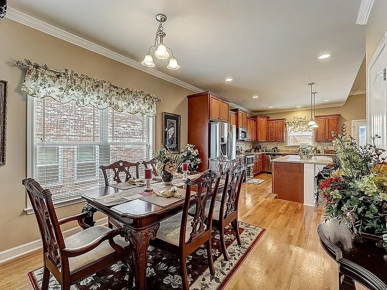 6040 Sanmar Dr — Photo 12