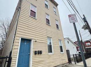 4 Seidler St FLOOR 3, Jersey City, NJ 07304
