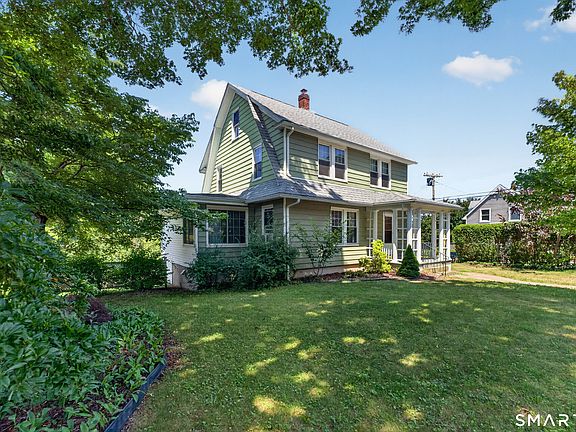2nd image of 22 Goldberg Avenue