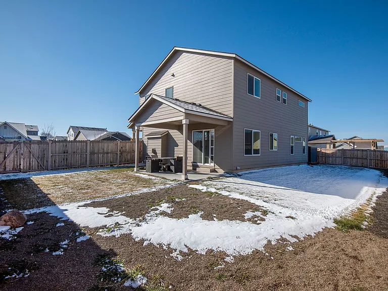 280 NW Double Eagle Ave — Photo 22