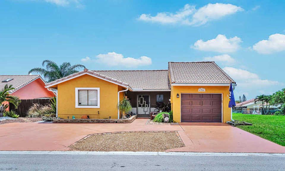 1st image of 6364 Country Fair Cir