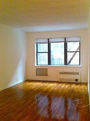 Rented by JAD Realty Group | media 8