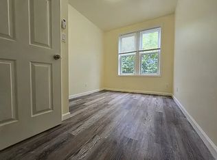 453 Kings Hwy #2R, Brooklyn, NY 11223