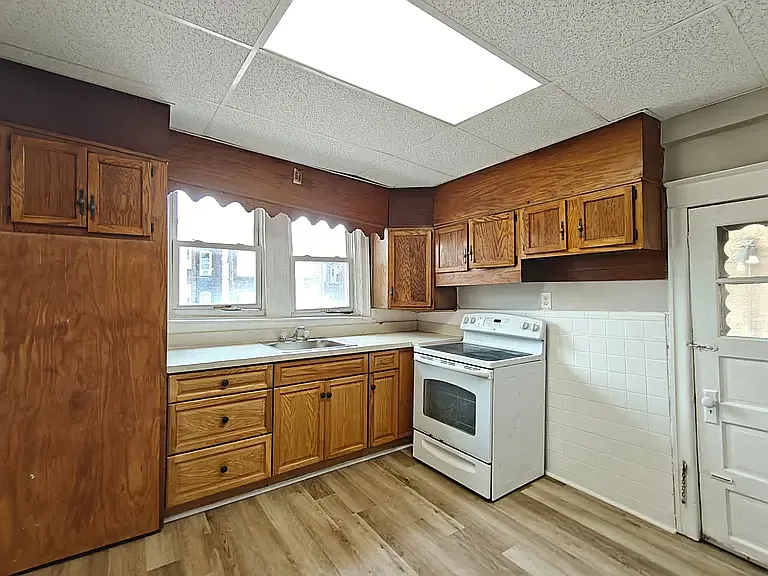 408 N Daggett St #1 — Photo 9