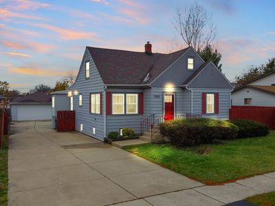 9740 Parkside Ave, Oak Lawn, IL, 60453