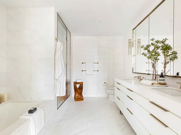 212 West 72nd Street image 7 of 16