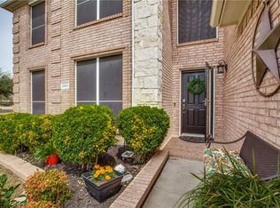 2801 Calico Rock Dr, Fort Worth, TX 76131