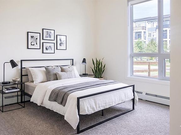 5th image of 740 W Legacy Village Rd SE #2108