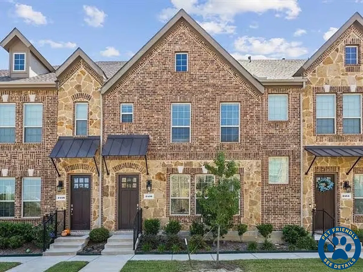4 bed, 3.5 bath, 2207 sqft, $2,999 — Photo 1