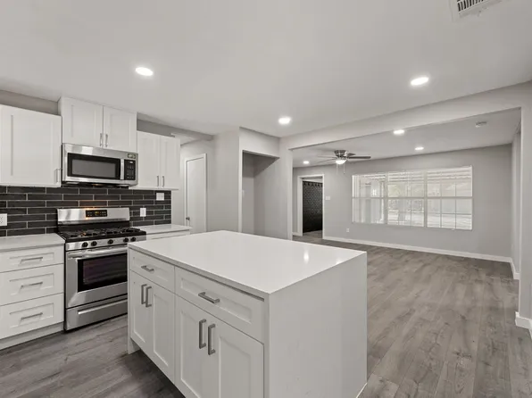 7709 Janetta Dr, North Richland Hills, TX 76180