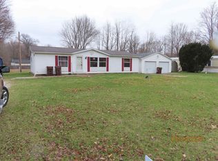 12571 York Hills Dr, Middlebury, IN 46540