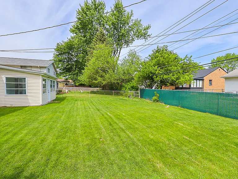22290 Sharon Ln — Photo 31