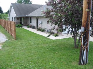 121 Fox Lake Rd, Angola, IN 46703