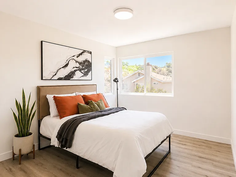7958 Tinaja Ln — Photo 13