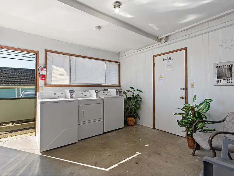 Rucker Court Apartments — Photo 12