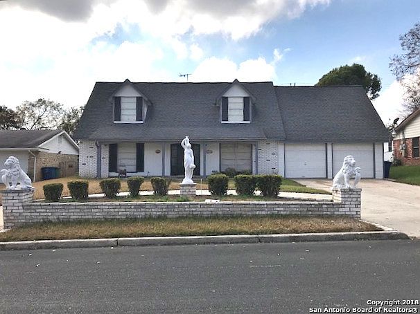 1st image of 7815 Pinebrook Dr