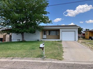 915 Maple Ave, La Junta, CO 81050