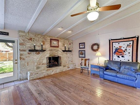 5th image of 4808 Woodside Dr