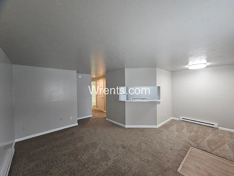 306-310 N 11th St — Photo 19