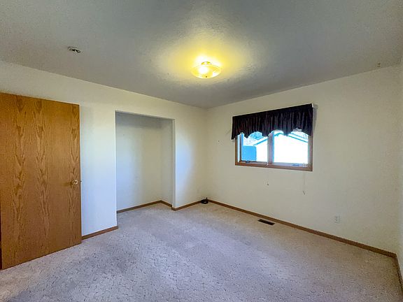 5th image of 3204 Arbor Way #2